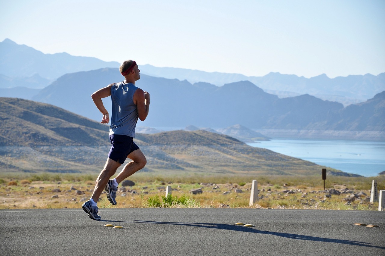 Runner in the desert. Indycore fitness and wellness